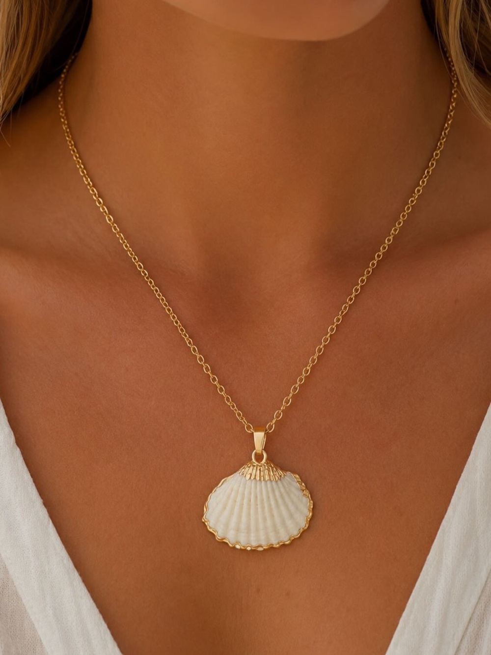 Gold Shell Pendant Necklace in White